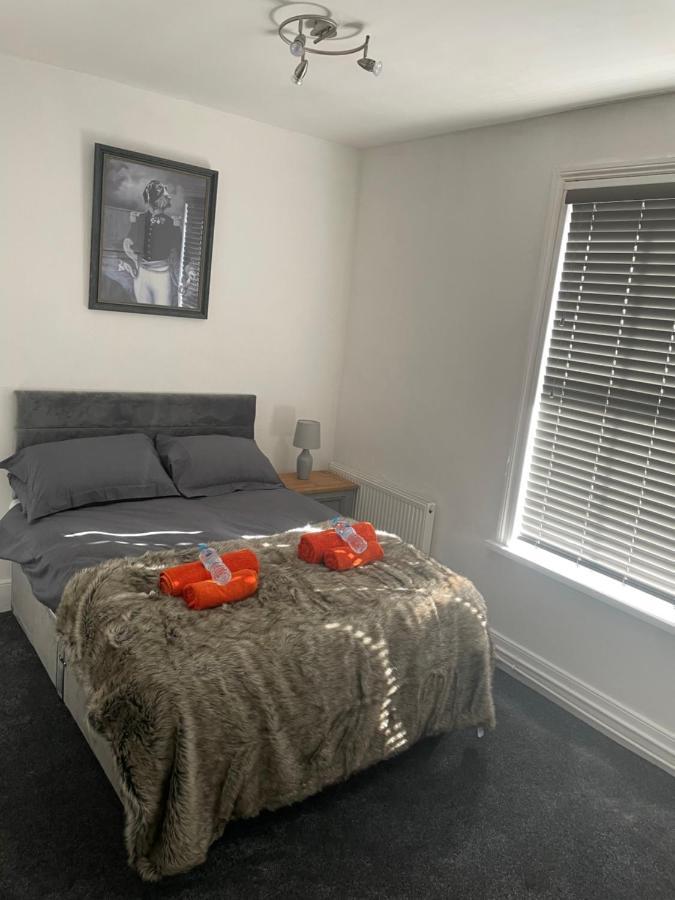 Villa Fifty Shades à York Extérieur photo